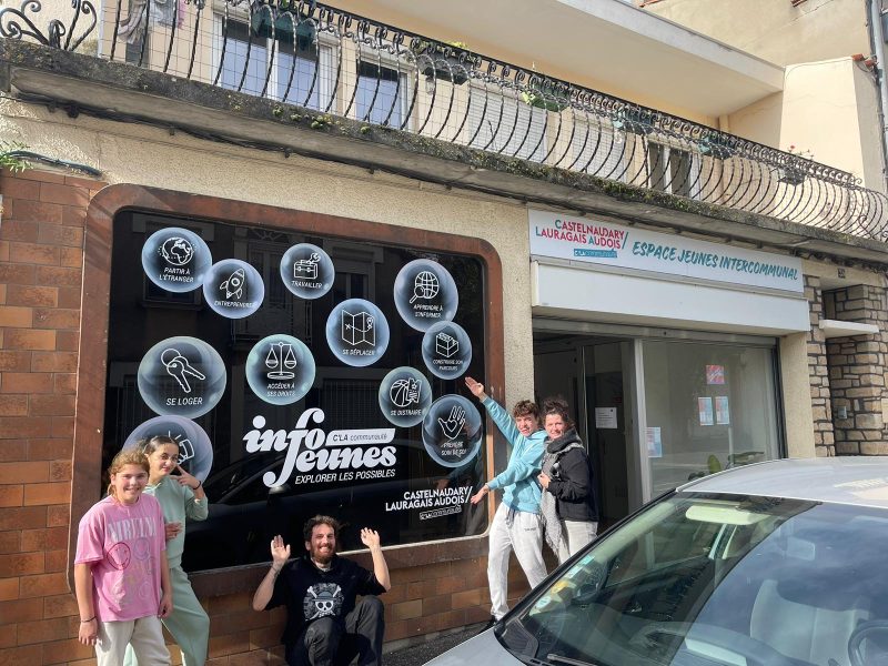 Devanture espace Ados